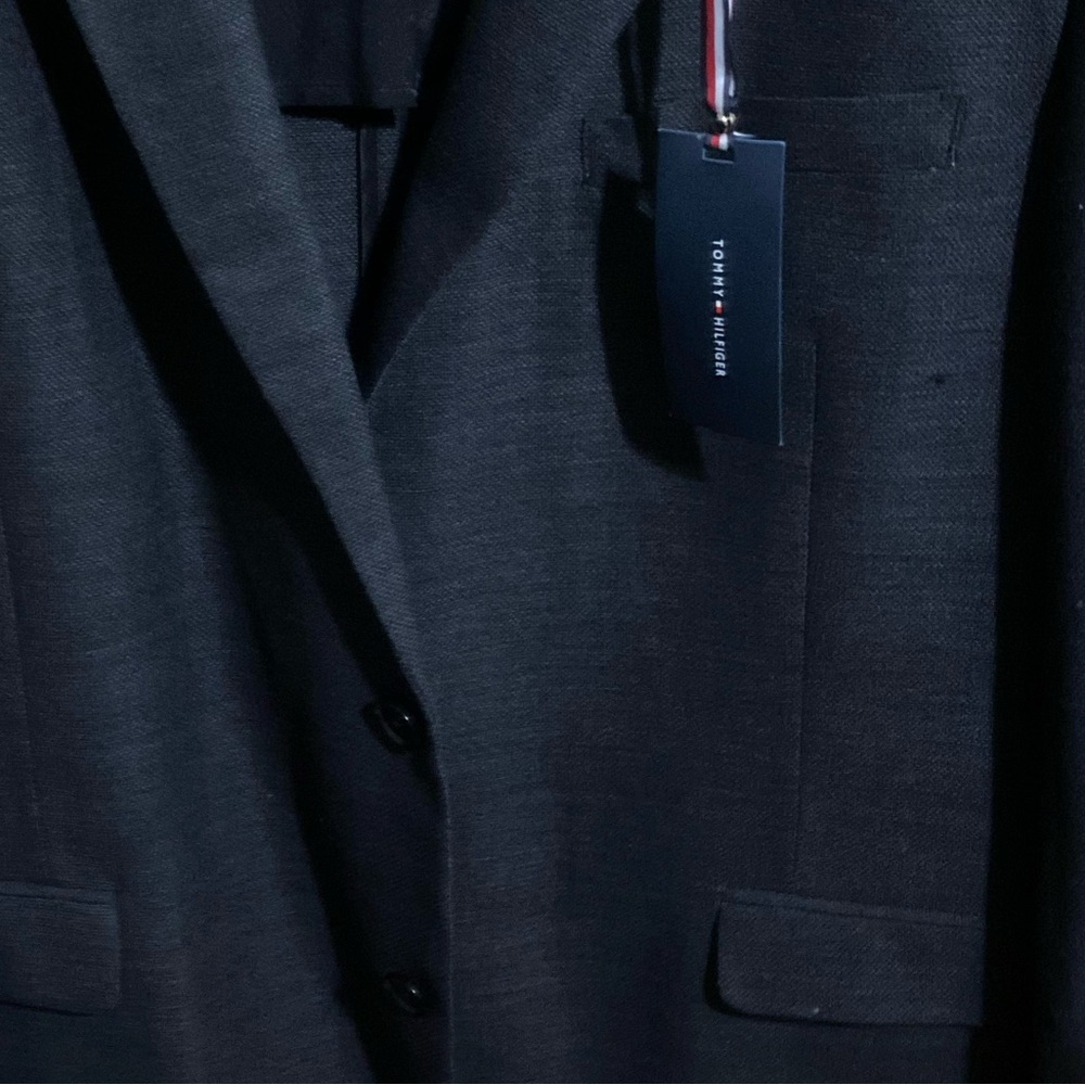 MENS’ Tommy Hilfer 
Suit Separates Jacket/Gray Charcoal size 38R - Picture 7 of 16